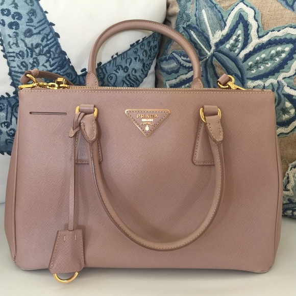 prada lux double zip tote